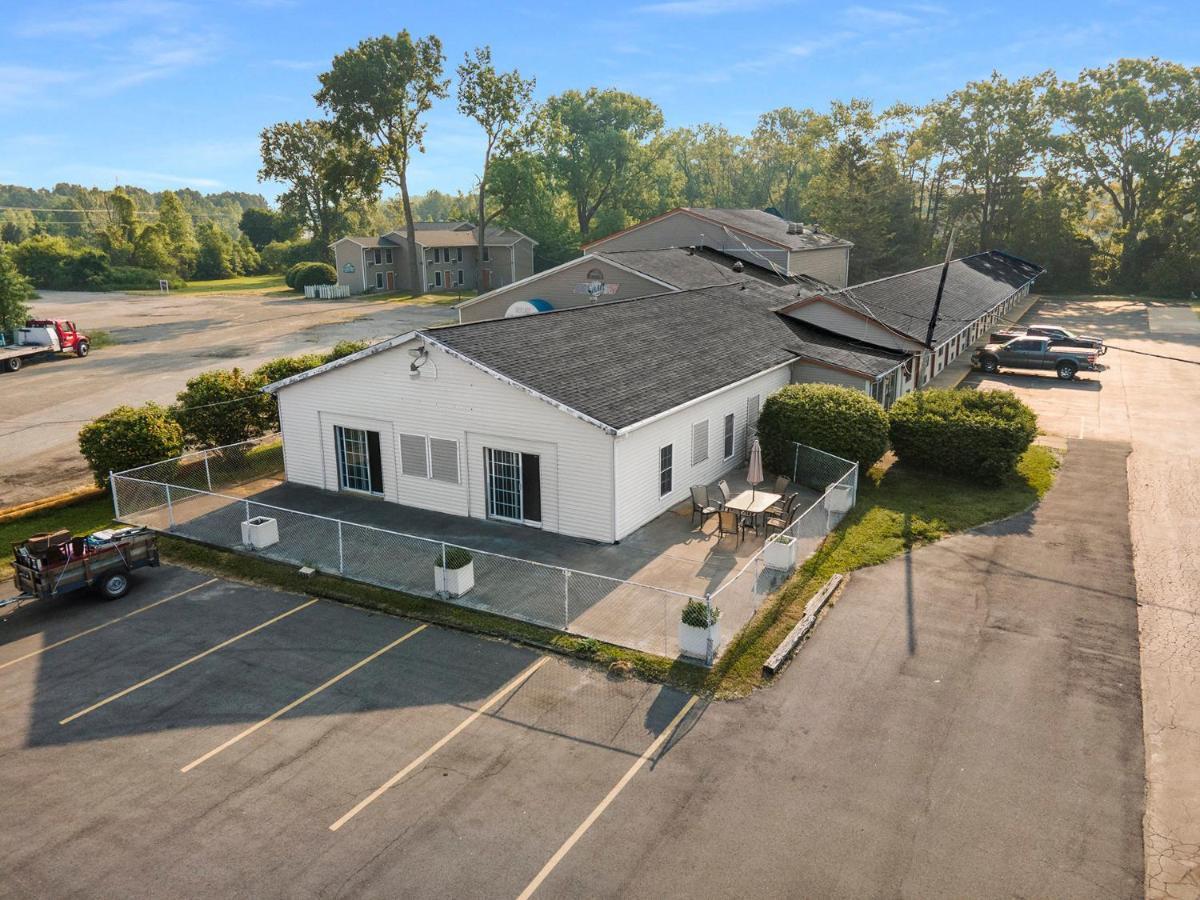 Great Lakes Inn & Suites South Haven Zewnętrze zdjęcie